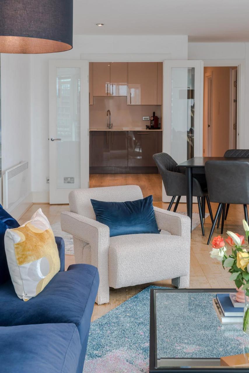 Best Thames View In Town! Large Luxxe Nomad Design Family Home London Exteriör bild