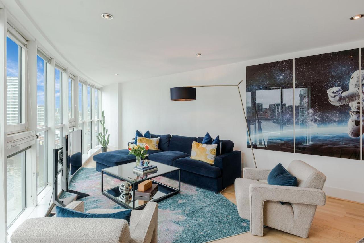 Best Thames View In Town! Large Luxxe Nomad Design Family Home London Exteriör bild