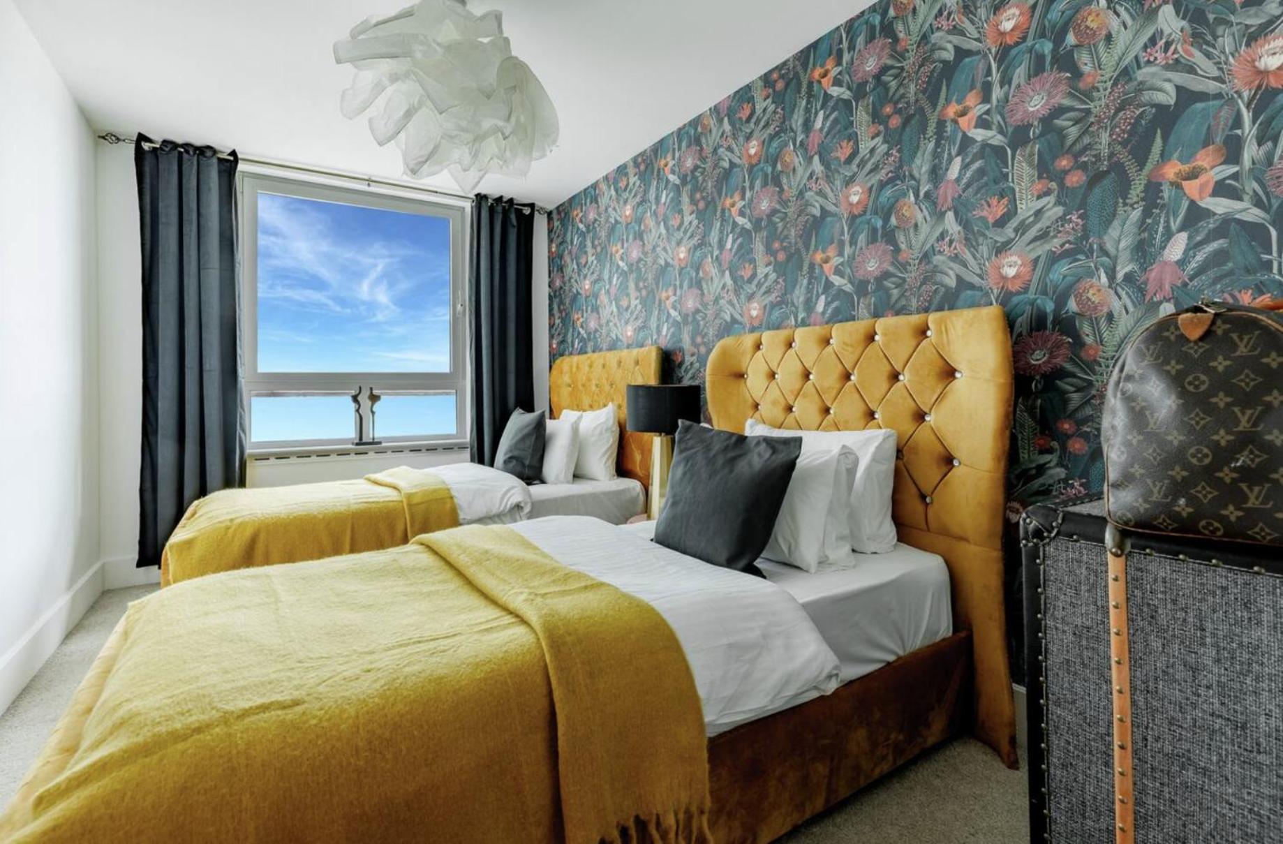 Best Thames View In Town! Large Luxxe Nomad Design Family Home London Exteriör bild